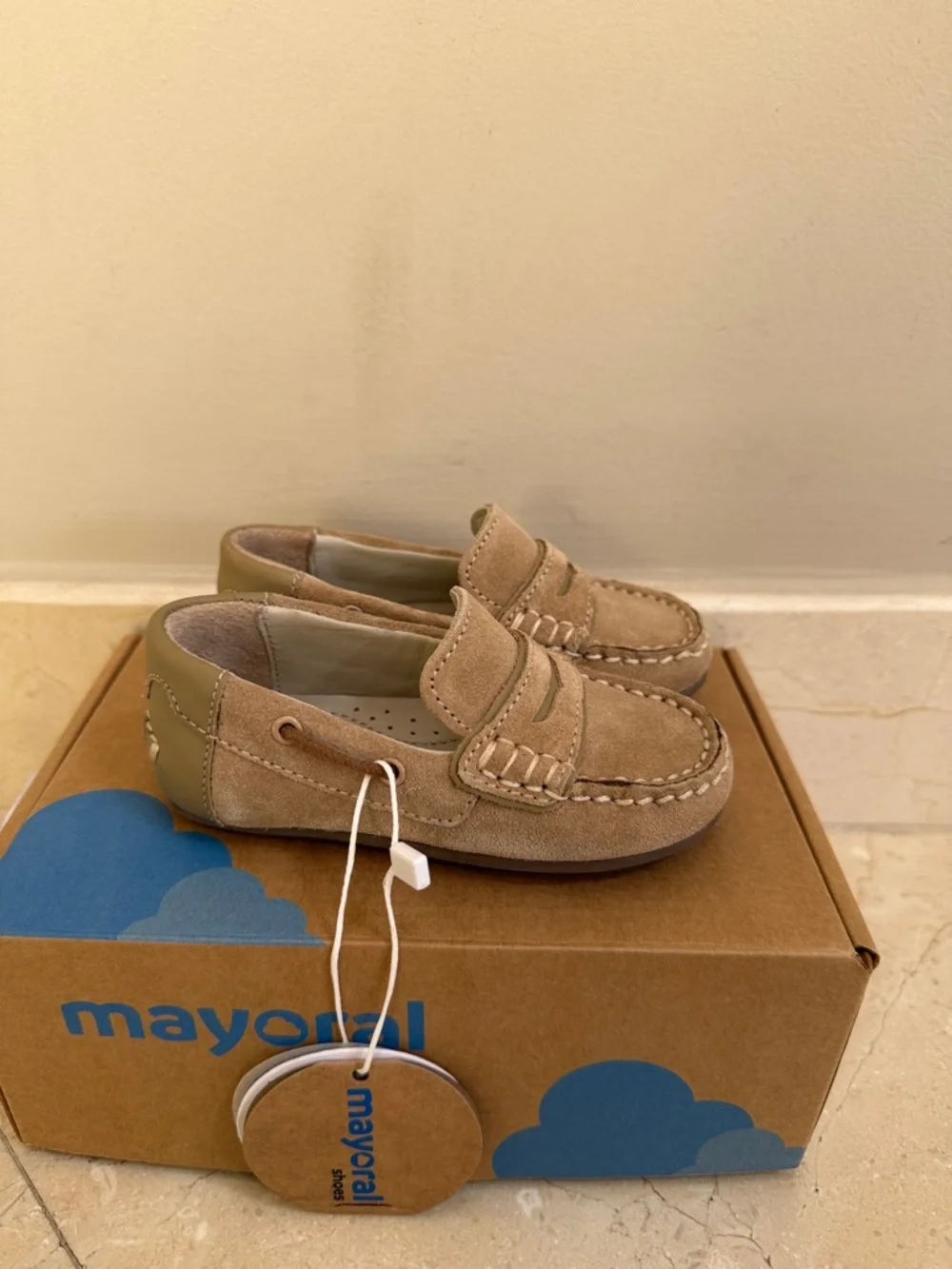 Mayoral baby boy infant sued loafer moccasins. Size 5.5